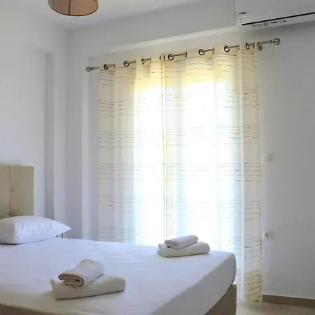 α & D Perikleous Kastro-Kyllini