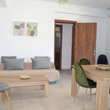 Appartement α&d Perikleous Kastro-Kyllini