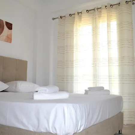 α & D Perikleous Apartman