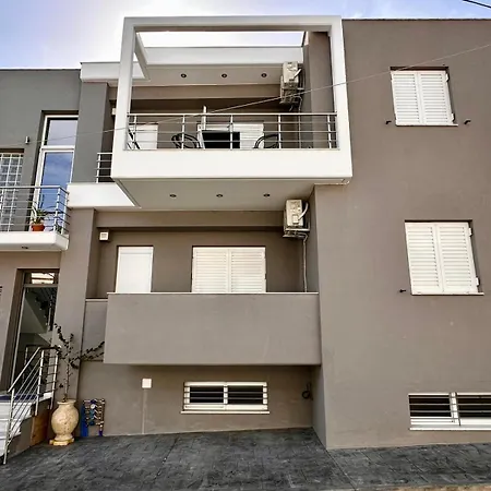 α & D Perikleous Apartamento
