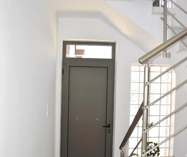 Appartement α&d Perikleous *