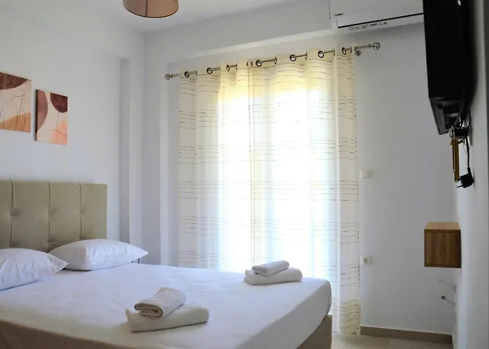 α & D Perikleous Kastro-Kyllini